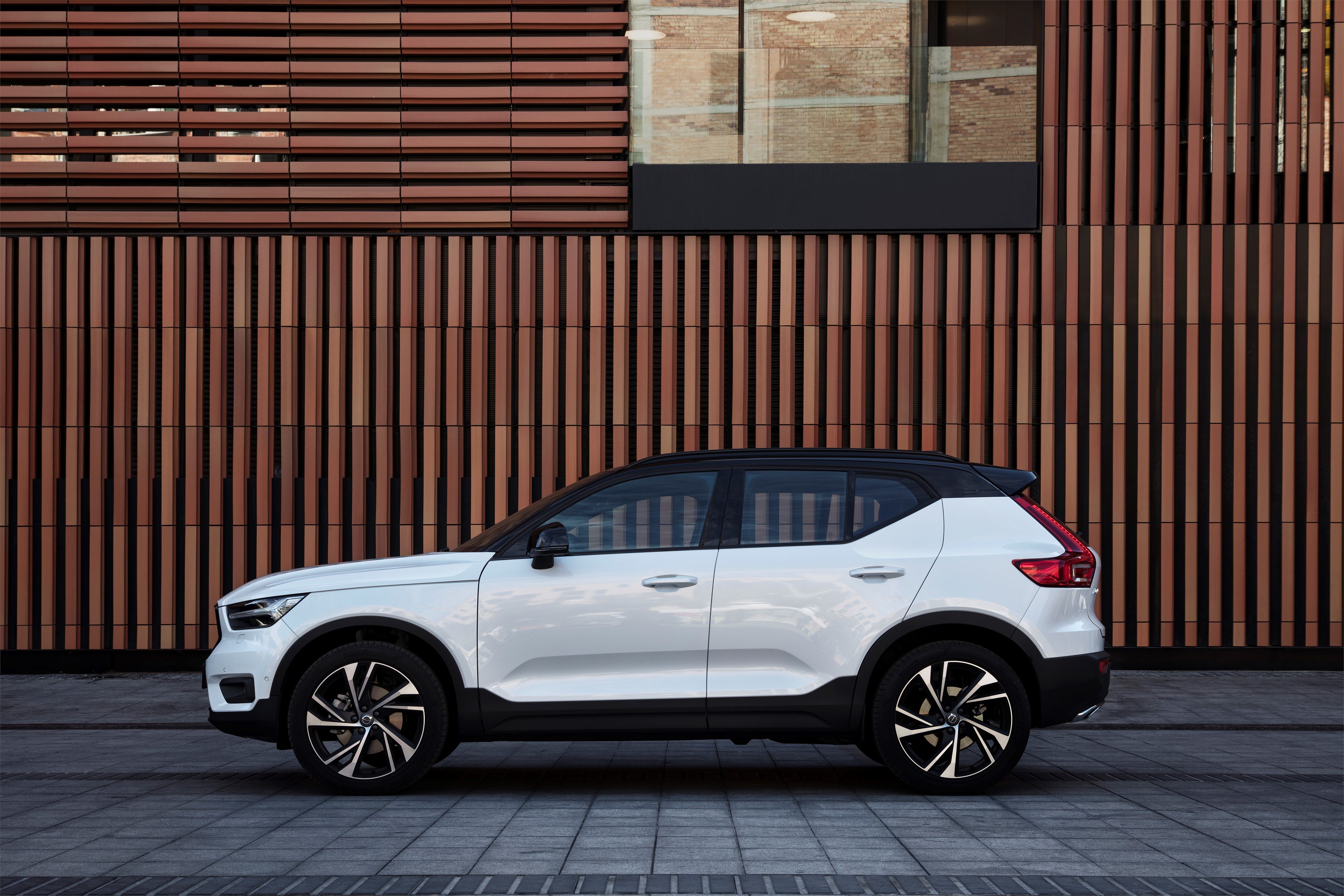 XC40 Premium Edition desde 27.450€*